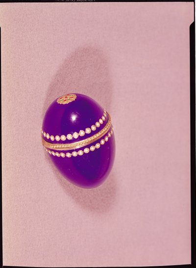 Necessaire tojás alakú, Sevres, 1775 (kerámia) alkotó: French School