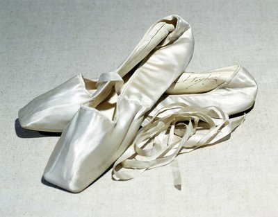 Maria Taglioni (1804-84) aláírt balettcipők alkotó: French School