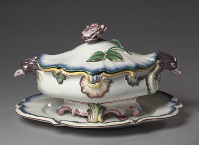 Tureen, a Strasbourg Factory által gyártott, 1750 körül alkotó: French School