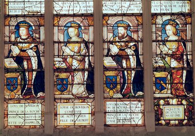 Louis de Bourbon (1465-1520) La Roche-sur-Yon hercegét, Louise de Bourbont († 1561) Montpensier Comtesse, II. Louis de Bourbon (1513-82) Montpensier herceget és Jacquette de Longwy-t ábrázoló ablak. alkotó: French School