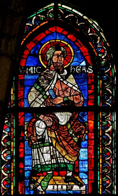 A w205-ös ablak Micah-t ábrázolja alkotó: French School