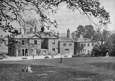 Ruskin Múzeum, Sheffield, 1896 alkotó: Frith and Co