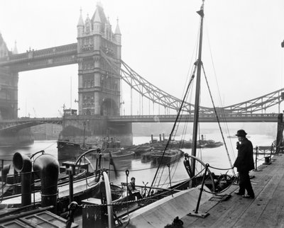 Tower Bridge, Stepney, Tower Hamlets, London alkotó: George Davison Reid