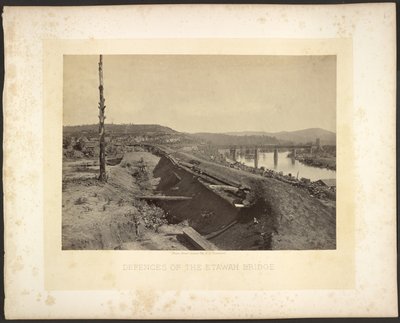 Az Etawah-híd védművei alkotó: George N. Barnard