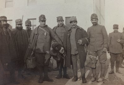 Album "Pictures of War II": Olasz katonák Gradisca Sagradóban, Gorizia, Olaszország (f/w fotó) alkotó: Gigliucci Gigliucci
