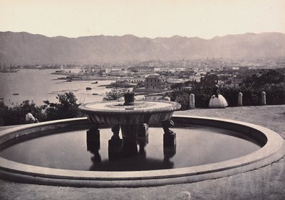 "Panoráma a Villa Belmonte-ból a szökőkúttal. Palermo" alkotó: Giorgio Sommer