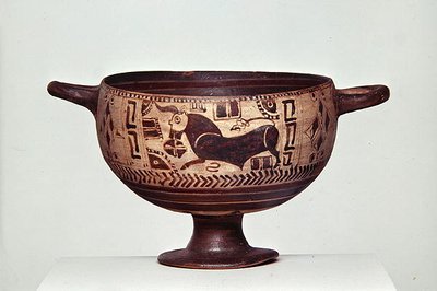 Fekete-alakú kotyle, ie 600-500 körül (kerámia) (lásd még: 307545 és 307546) alkotó: Greek