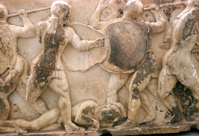 Harc Patroclus testéért, fríz a sziphniai kincstárból, Kr.e. 525 körül (márvány) alkotó: Greek
