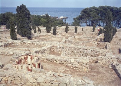 Emporion kikötőjének görög romjai alkotó: Greek
