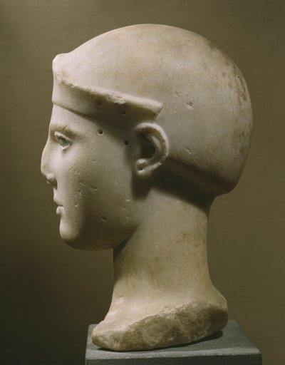 A sisakos Athéné feje, Aegina, Kr.e. 470-460 körül (páriai márvány) alkotó: Greek