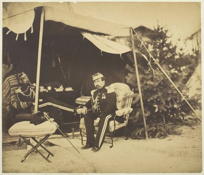 Sátorban ülő tisztek, Camp de Châlons, 1857. alkotó: Gustave Le Gray