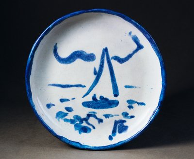 Tengerészeti témájú tál alkotó: Henri Matisse