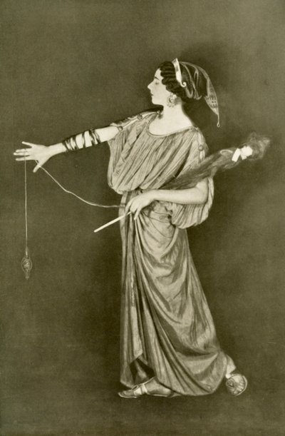 A nép asszonya, 5. század, ie 1924. alkotó: Herbert Norris