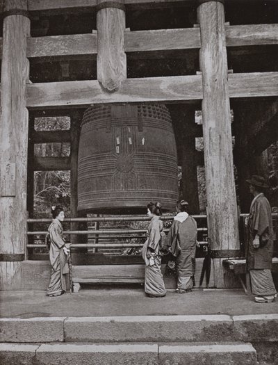 Nagy harang a Chio-in templomban (f/w fotó) alkotó: Herbert Ponting