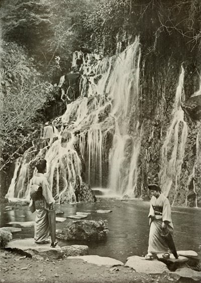 A hulló ékszerek vízesése Yumotóban, 1910. alkotó: Herbert Ponting