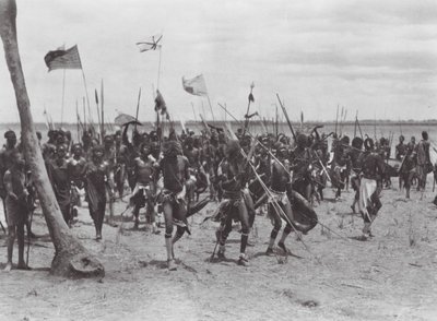 Afrika: Tonga közelében (fekete-fehér fotó) alkotó: Hugo Adolf Bernatzik