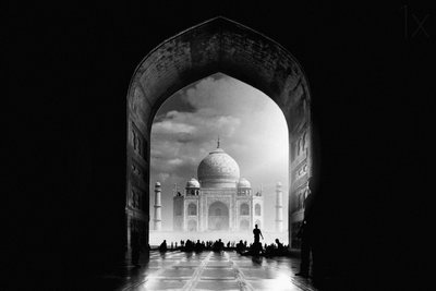 A fenséges Taj Mahal bejárata alkotó: Hussain Buhligaha