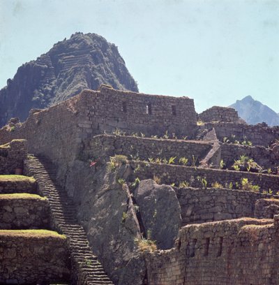 A Machu Picchu-i citadella teraszos épületeinek romjai alkotó: Incan