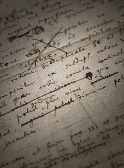 A Principia Mathematica két oldalas átdolgozása alkotó: Isaac Newton