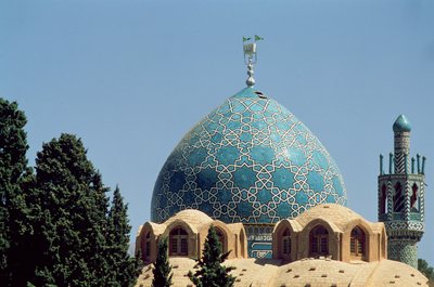 Sah Nematollah Vali mauzóleumának türkiz csempés kupolája, 1330-1430 között épült alkotó: Islamic School