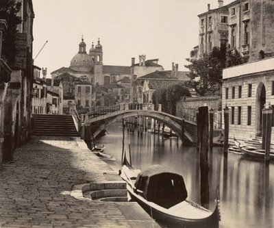 A velencei Rio Ognissanti hídja, 1875 körül alkotó: Italian Photographer