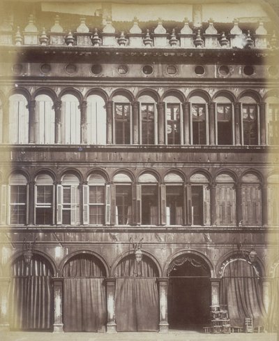 Egy velencei épület homlokzata, 1865 körül alkotó: Italian Photographer