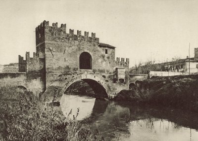 A Nomentan híd alkotó: Italian Photographer