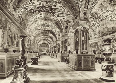 Vatikáni Könyvtár, Ist Hall alkotó: Italian Photographer