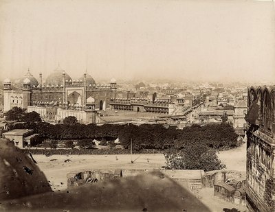 Kilátás Agra városára és a Moti-mecsetre (Agra Fort), 1890 körül (ezüst zselatin nyomat) alkotó: Italian Photographer