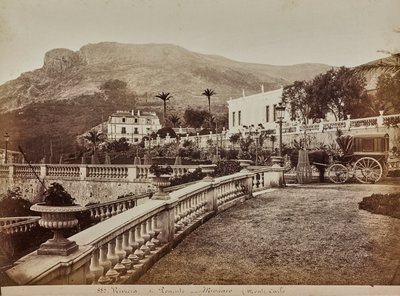 Villa teraszos kerttel Monte Carlóban, a Monacói Hercegségben alkotó: Italian Photographer
