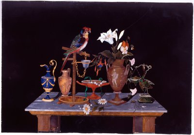 Egy firenzei pietra dura emléktábla papagájjal az asztalon, etruszk kratervázával, virágokkal és kancsókkal, 1870 körül alkotó: Italian School