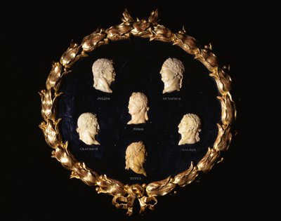 A római császárok hat olasz sienai márvány domborműves mellszobra, Octavius, Galbin, Titus, Claudius, Julius és Nero névvel bevésve. alkotó: Italian School