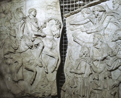 A dombormű egy részének öntése a Traianus-oszlopról, Róma (gipsz) alkotó: Italian School