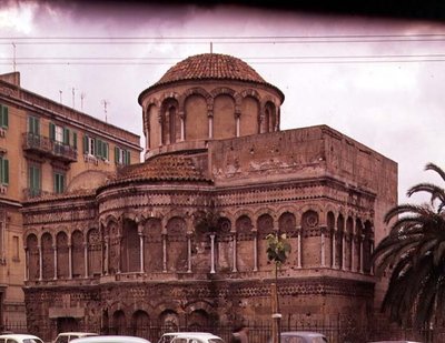 Angyali üdvözlet temploma (fotó) alkotó: Italian School