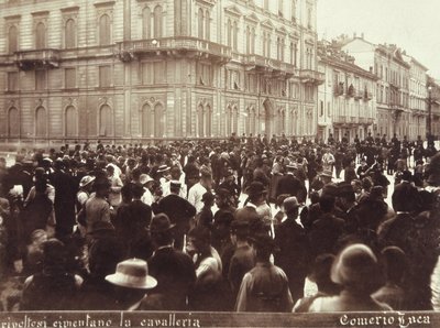 A polgárok kihívják Bava Beccaris tábornok lovasságát a milánói zavargások idején, 1898. május 6-9. alkotó: Italian School