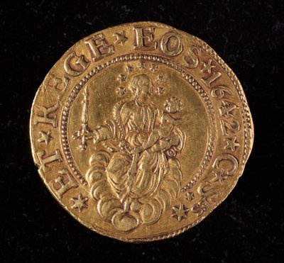 A Gének Köztársaságának pénzneme: öt arany doppie érme. Átm. 41 mm. 1642. vissza. Genes Musei di Strada Nuova alkotó: Italian School