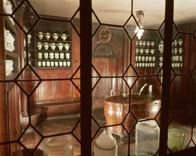 18. századi patika rekonstrukciója alkotó: Italian School