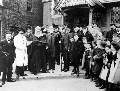 A kürtökre esküdt Highgate-ben, 1906. március 28-án alkotó: J. Benjamin Stone