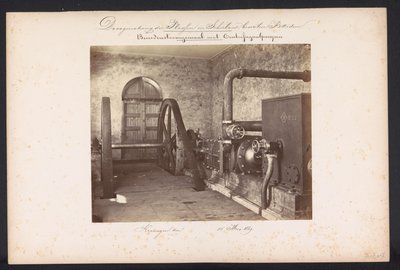 Gőzszivattyúállomás centrifugálszivattyúkkal / Kralingen den 1869. május 14. (cím a tárgyon) A tavak helyreállítása Schielandban Rotterdamtól keletre (a sorozat címe a tárgyon) alkotó: Jacobus van Gorkom jr.
