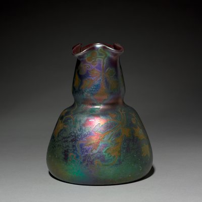 Váza, a Weller Pottery, USA, 1901-1907 alkotó: Jacques Sicard