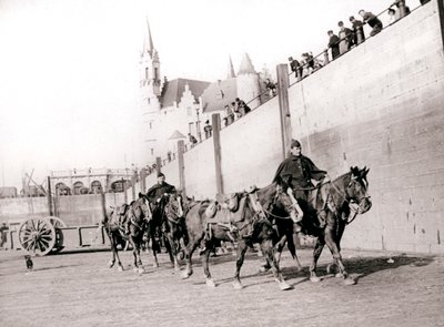 Horseriders, Antwerpen, 1898. alkotó: James Batkin