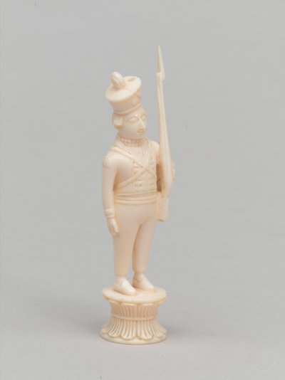 Fehér gyalog, sakkfigura, India, 1820 körül alkotó: James McLachlan Nairn