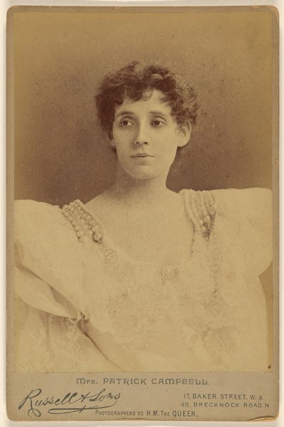Mrs. Patrick Campbell alkotó: James Russell and Sons
