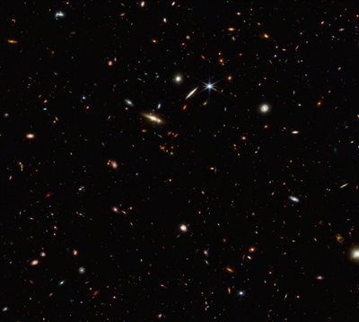 ASPIRE Cosmic Filament (NIRCam Compass Image) alkotó: James Webb Space Telescope (NASA)