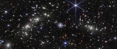 Csillaghalmaz (NIRCam-felvétel) alkotó: James Webb Space Telescope (NASA)