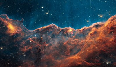 Carina Nebula Jets (NIRCam Narrowband Filters Compass Image) megjegyzés nélkül alkotó: James Webb Space Telescope (NASA)
