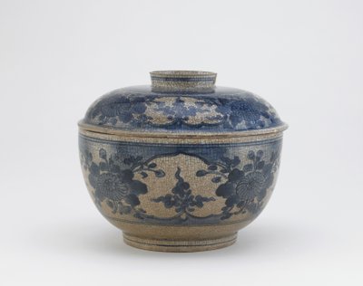 Tálalótál fedővel, Arita, Saga prefektúra, Edo-korszak, 17. század vége (kerámia) alkotó: Japanese School