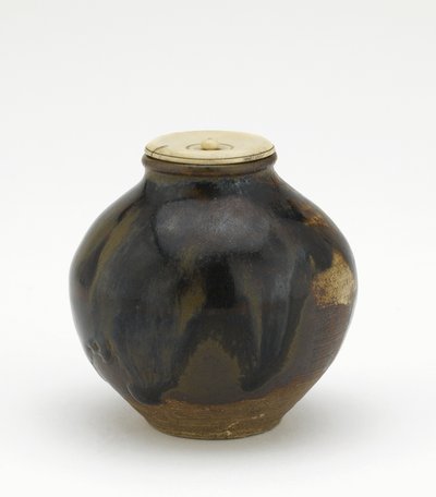 Tea caddy, bunrin forma, Edo korszak (kerámia) alkotó: Japanese School