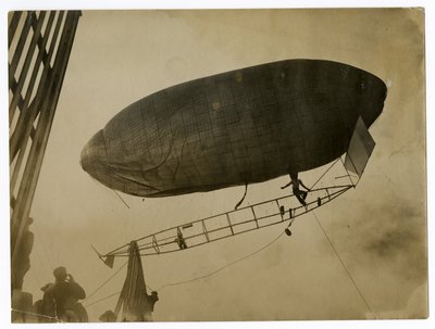Léghajó "California Arrow" alkotó: Jessie Tarbox Beals