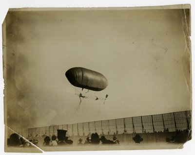 Léghajó "California Arrow" alkotó: Jessie Tarbox Beals